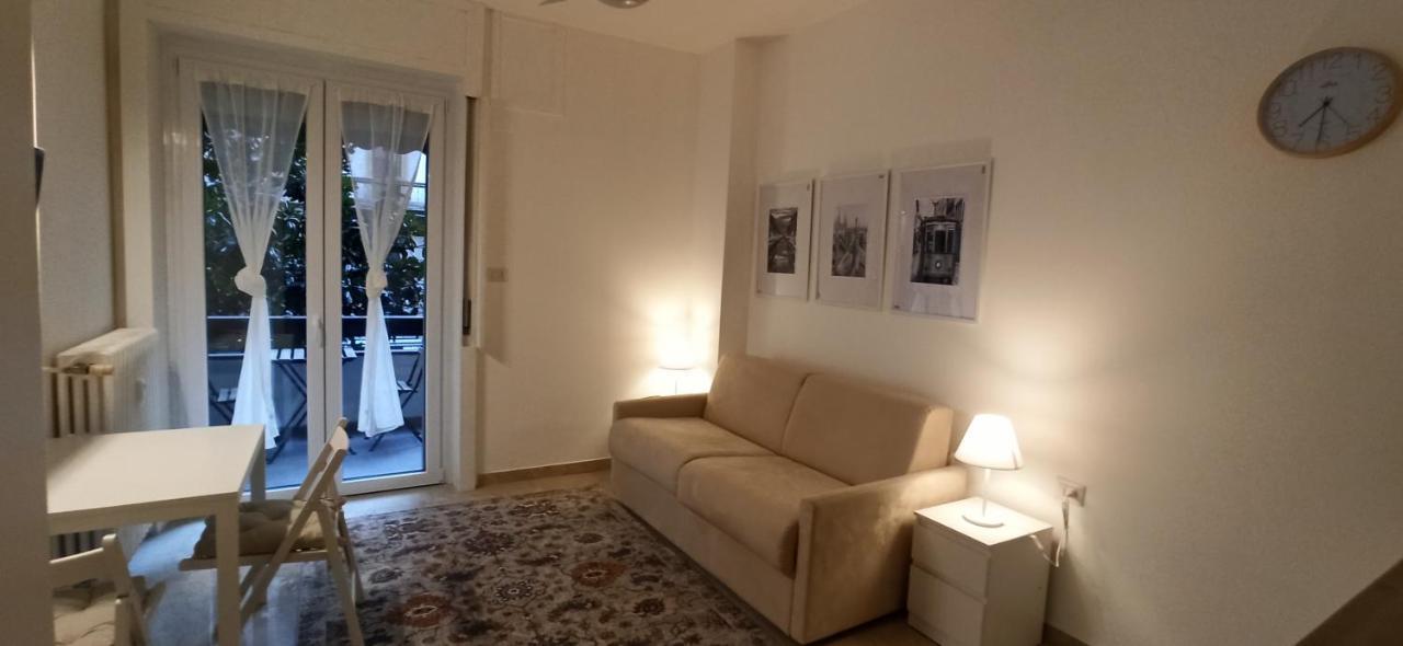 Smart Studio Porta Venezia Fashion District Milano Exterior foto